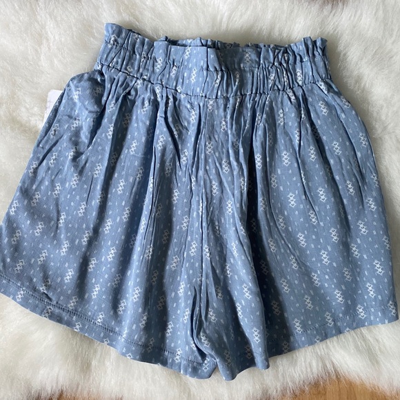 Full Circle Tie-Waist Shorts - Picture 3 of 4
